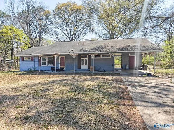 1007 Betty St SW, Decatur, AL 35601