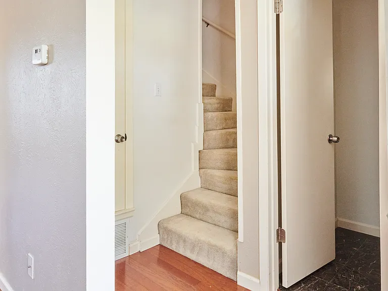 10714 Pagewood Dr — Photo 12