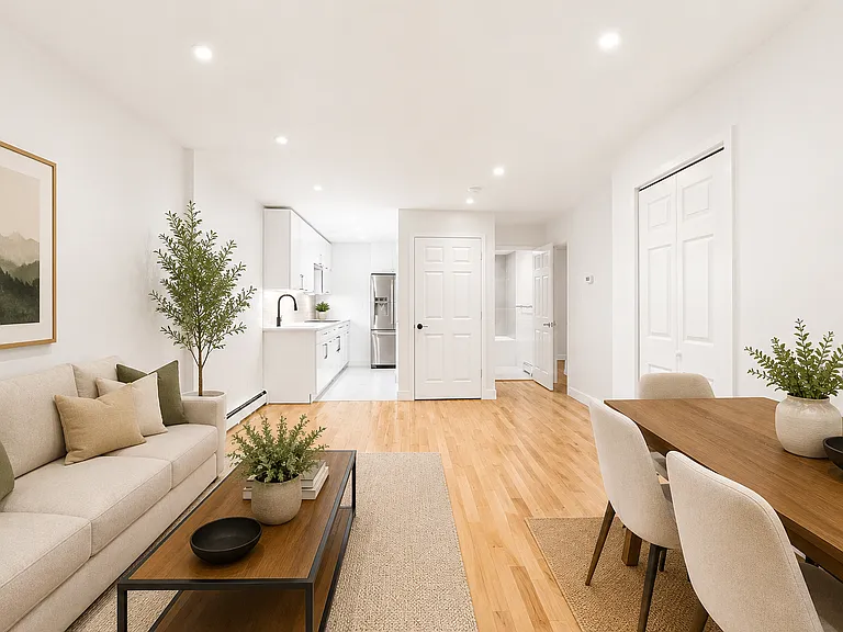 385 Vernon Ave #1B — Photo 3