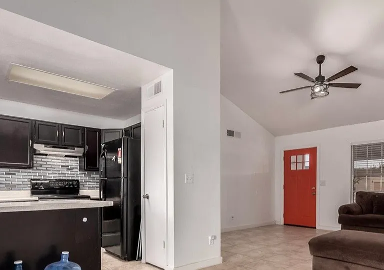 6038 W Gelding Dr — Photo 12