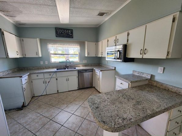 19251 Indian Wells Ct #31L, North Fort Myers, FL 33903
