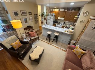 6 Agassiz St APT 6, Cambridge, MA 02140