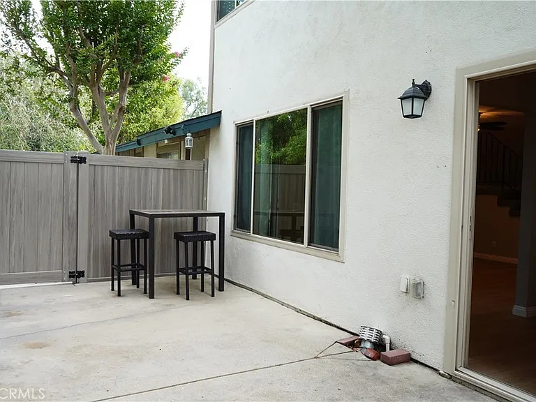 1695 E Avenida De Las Flores — Photo 12