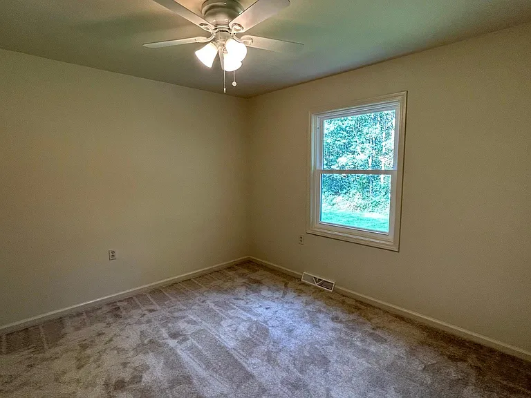 249 Mercer Ave #A — Photo 22