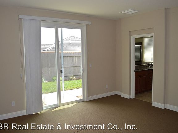 5th image of 420 Lanford Ct