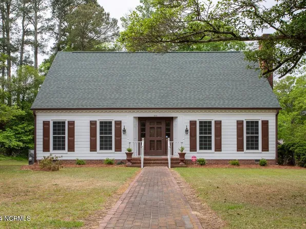 303 S King Street, Windsor, NC 27983