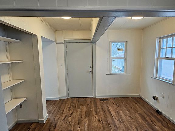 4th image of 1522 S 17th St #1
