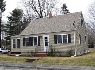 24 Kennison St, Augusta, ME 04330