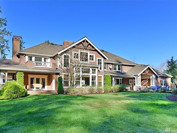 4th image of 13215 218th Ave NE