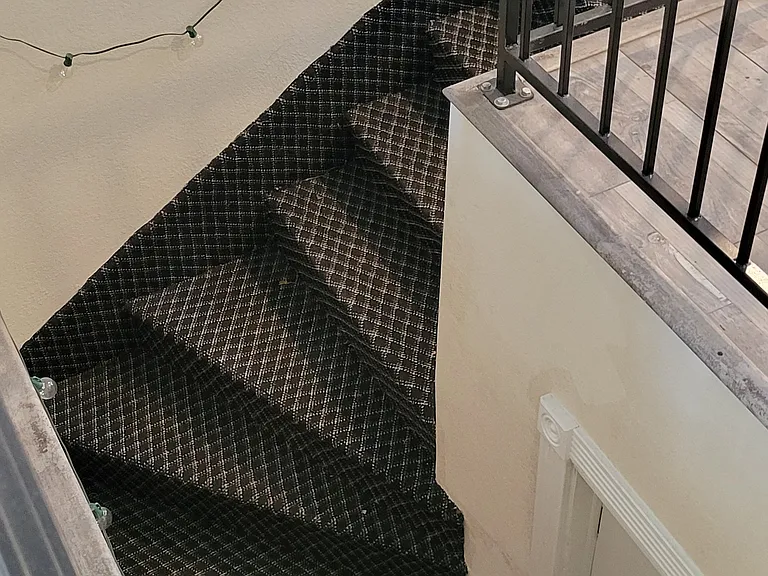 1361 N York St #7 — Photo 7