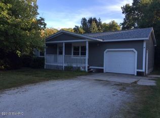 2445 Fruitvale Rd, Montague, MI 49437