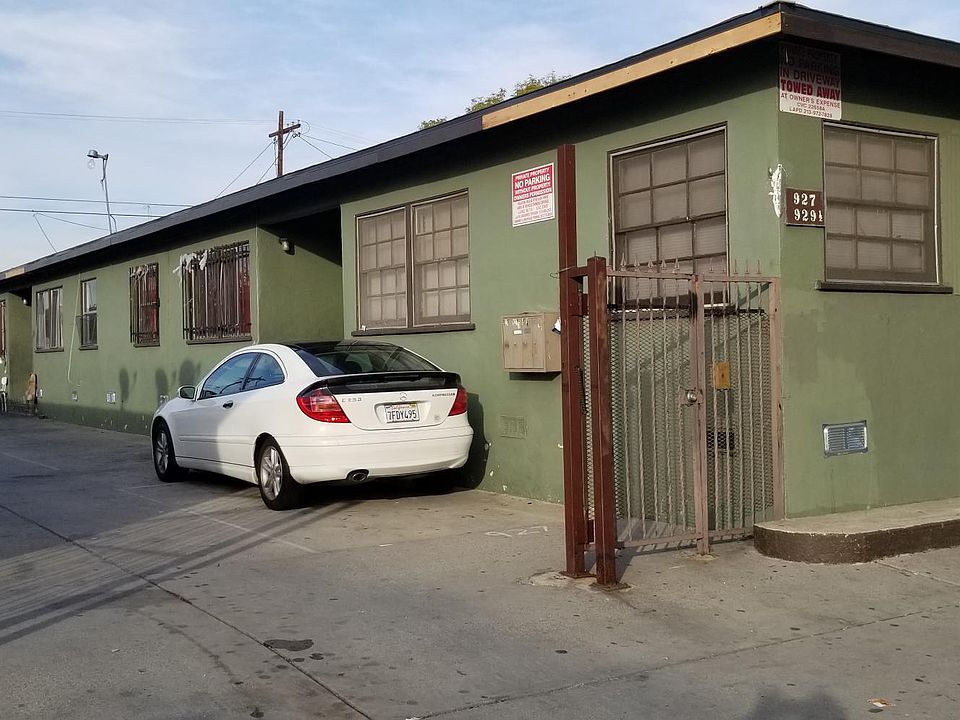 1st image of 929 W Gage Ave