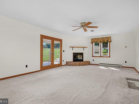 4th image of 2837 Traceys Mill Rd