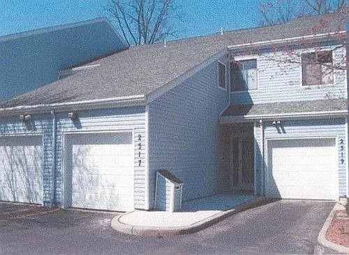 2517 W Village Dr #2517 photo 1