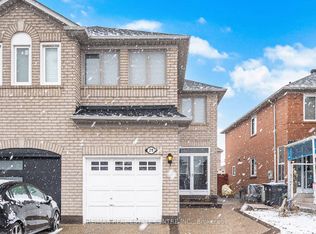 28 Mount Fuji Cres, Brampton, ON L6R2L3