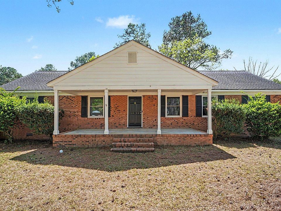 1st image of 1506 Hart Cir