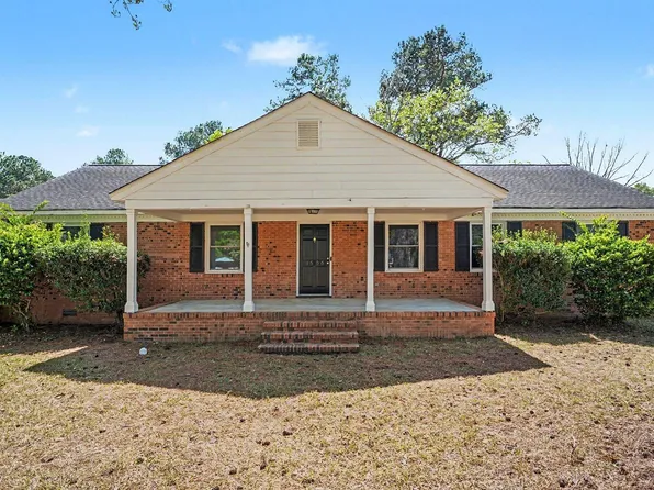 1506 Hart Cir, Goldsboro, NC 27530