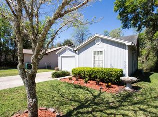 202 Aquarius Cir N, Jacksonville, FL 32216