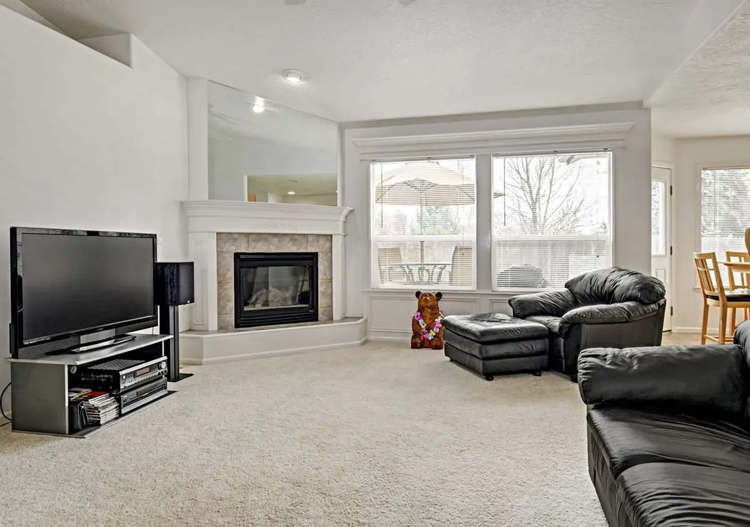 Bristol Heights Beauty: Single-Level 3-Car Garage Home with Private Backyard — Photo 3
