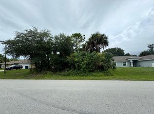 561 Garbelmann St SW, Palm Bay, FL 32908