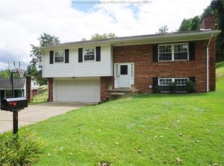 1174 Emerald Rd, Charleston, WV 25314