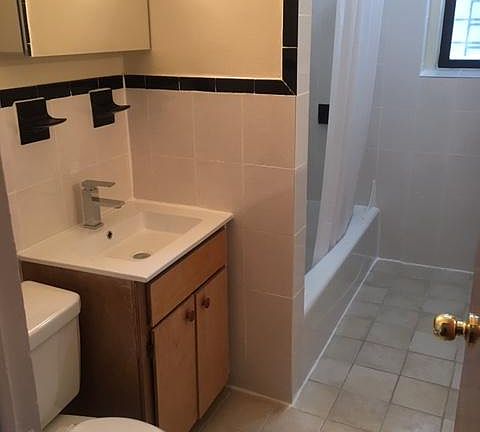 5th image of 8784 165th St APT 209