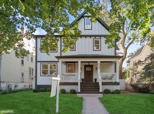 2030 Harrison St, Evanston, IL 60201