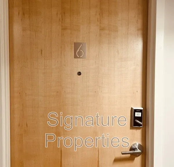 712 High St #6 — Photo 3