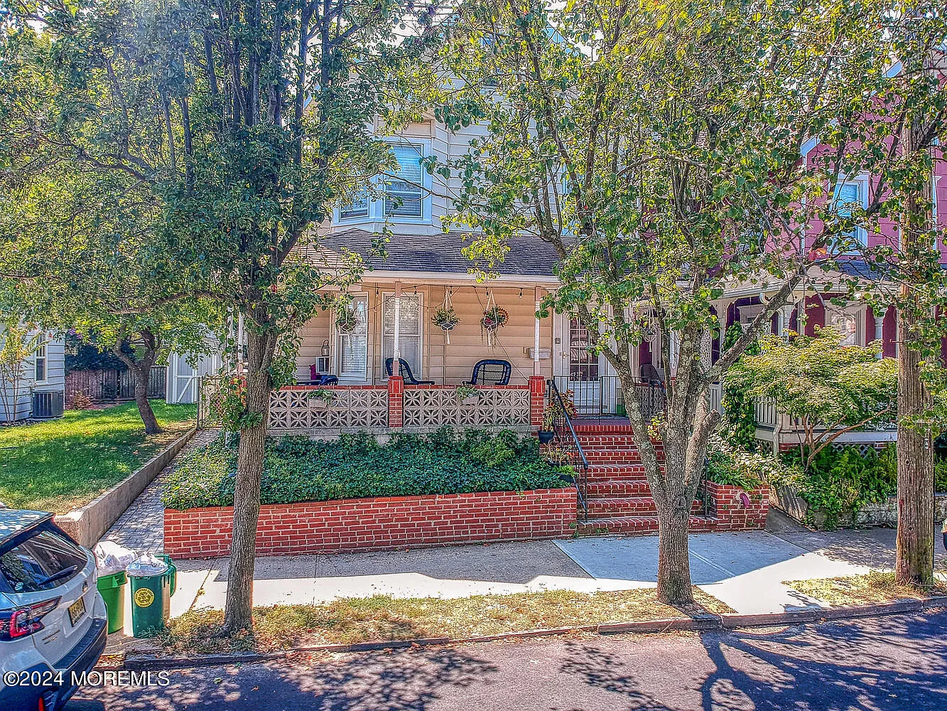 5 bed, 1982 sqft, $3,500 — Photo 3
