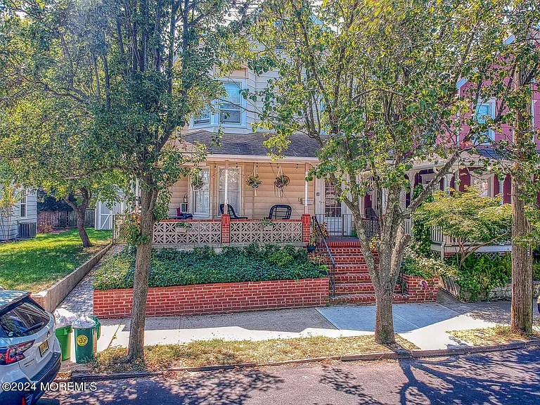 96 Cookman Ave — Photo 3