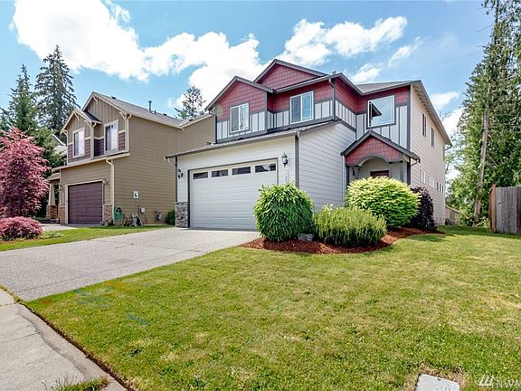 3rd image of 18920 23rd Avenue Ct E