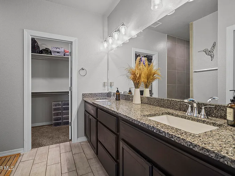 6170 Hidden Passage Ave — Photo 25