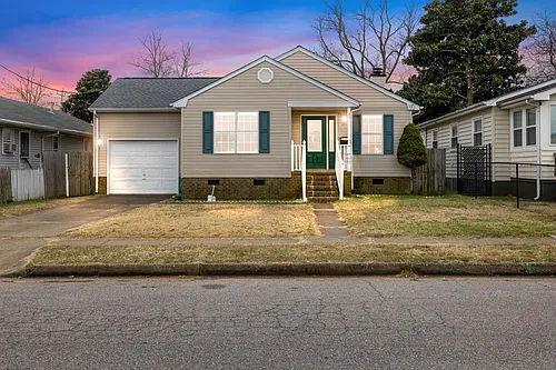 141 A View Ave Photo 1