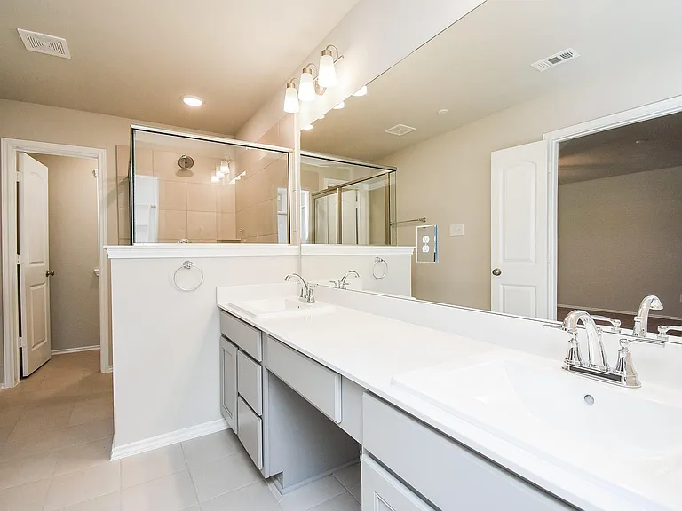 2910 Scanlan Mdw #18 — Photo 18