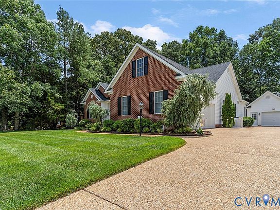 2nd image of 8733 Hughesland Rd