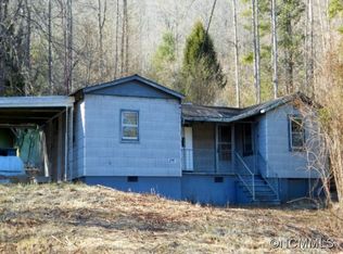 22 Fodderstack Woods Ln, Pisgah Forest, NC 28768