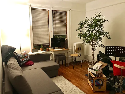 Rented by Voro, LLC | media 10