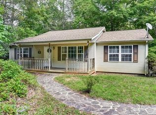 84 Wrights Cove Rd, Fairview, NC 28730