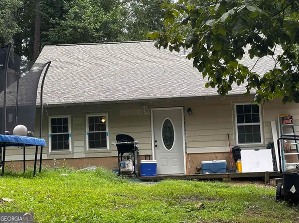 132 Stephens Rd SE, Acworth, GA 30102