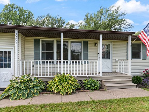 5th image of 7595 Salmon Creek Rd