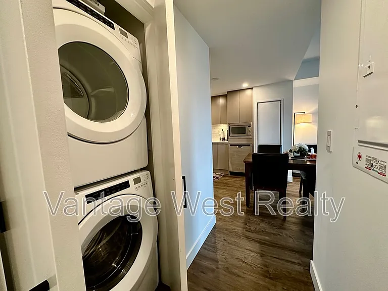 1471 Saint Paul St #801 — Photo 18