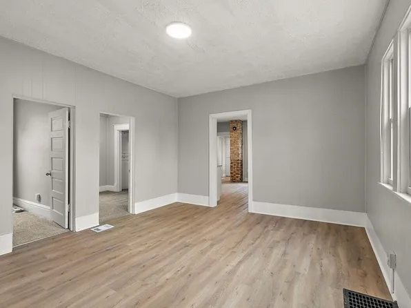 470 Houseman Ave NE #1, Grand Rapids, MI 49503