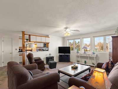 38 Dunham Rd APT 309, Beverly, MA, 01915