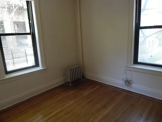 Rented by First Executive Realty Inc | media 4