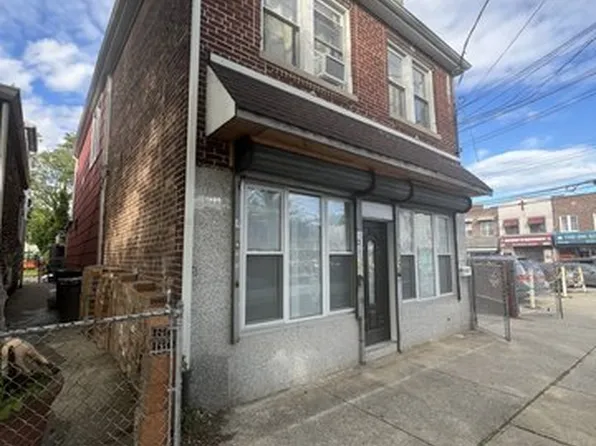 1409 East 92nd Street image 1 of 7