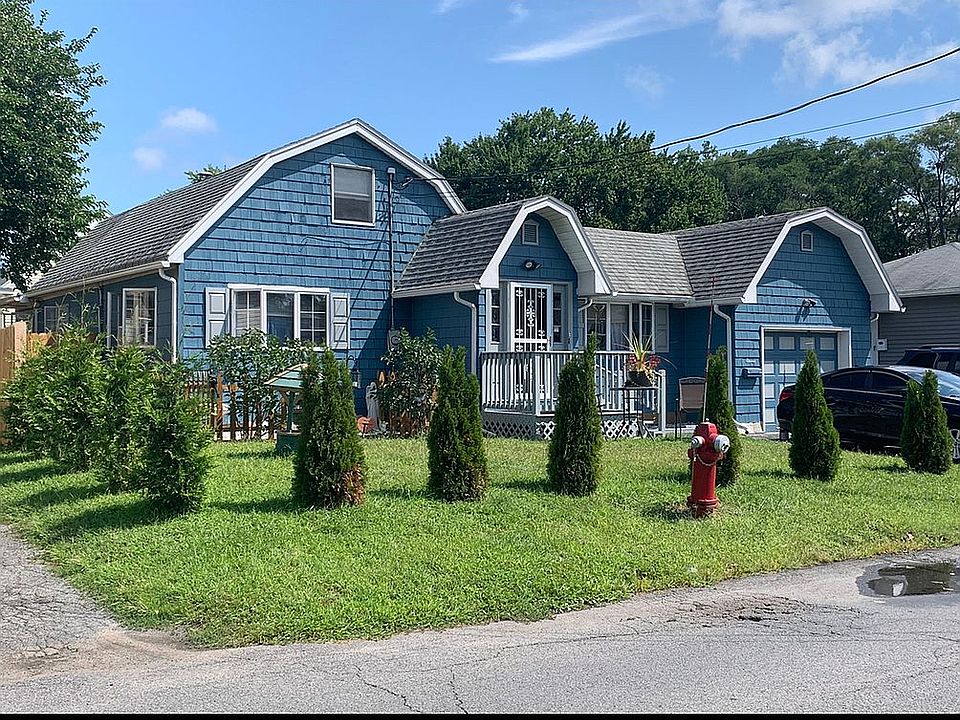 1st image of 11 Lyric Ave