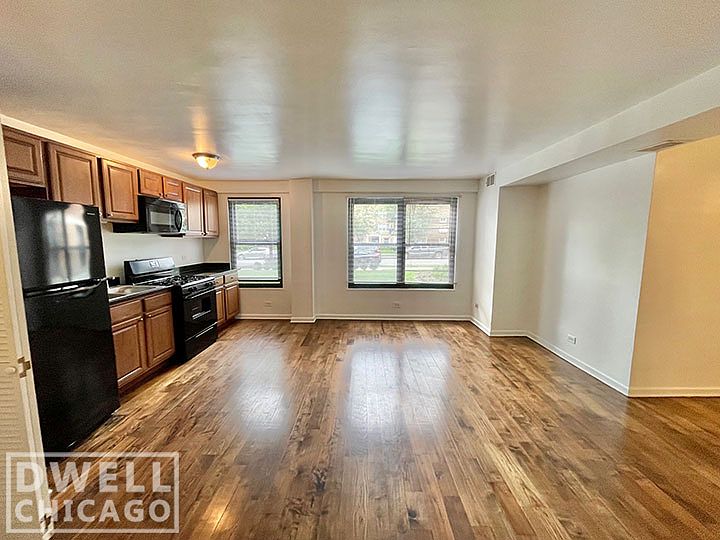 1st image of 2529 W Fitch Ave #106