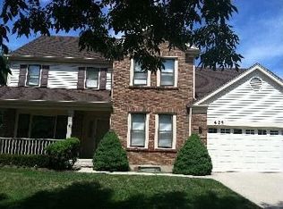 425 Cedar Ct S, Buffalo Grove, IL 60089