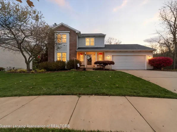 13797 Remington Dr, Bath, MI 48808