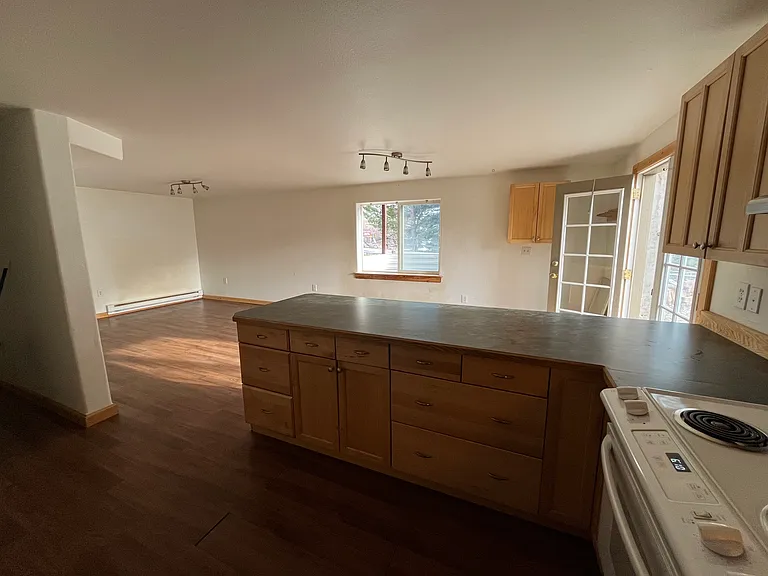 2199 Samak Park Loop #B — Photo 10